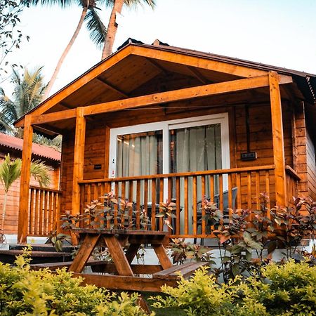 Tranquill Riverside Luxury Cottages With Bathtub, Кандолим Экстерьер фото