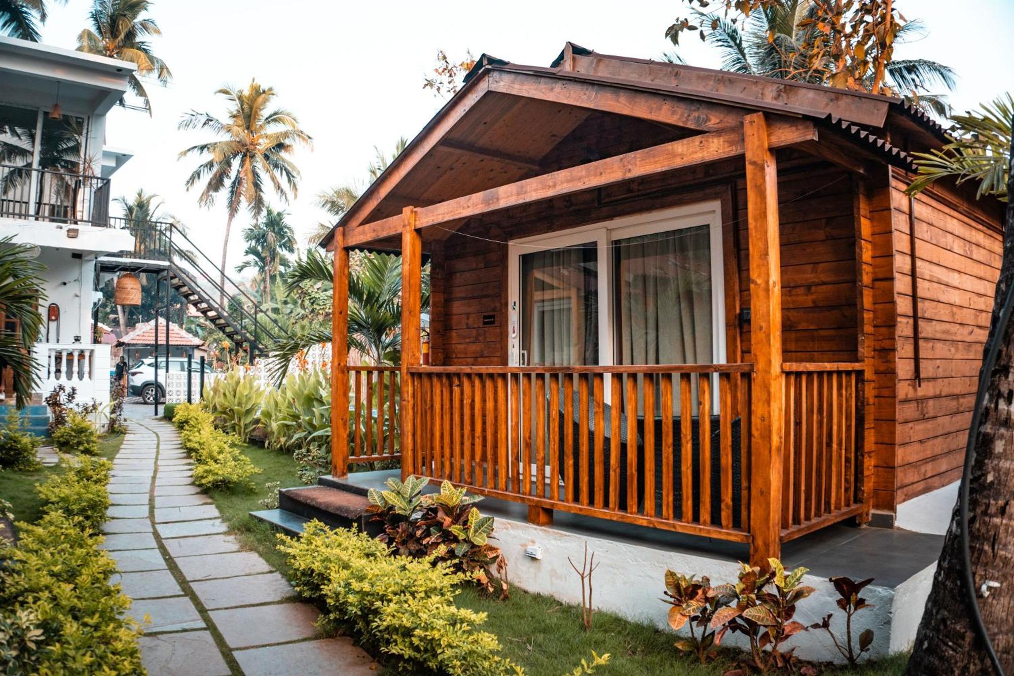 Tranquill Riverside Luxury Cottages With Bathtub, Кандолим Экстерьер фото