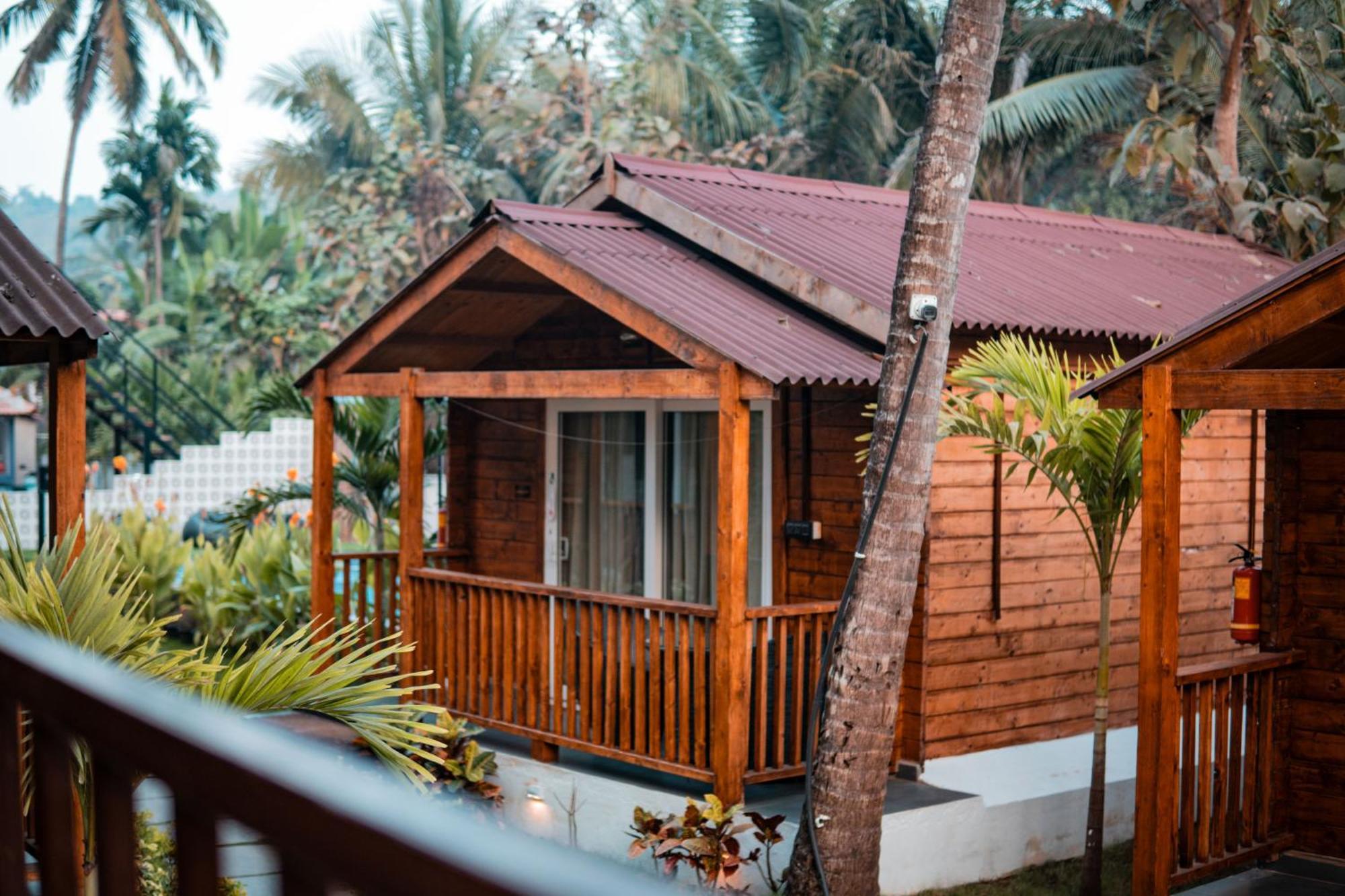 Tranquill Riverside Luxury Cottages With Bathtub, Кандолим Экстерьер фото